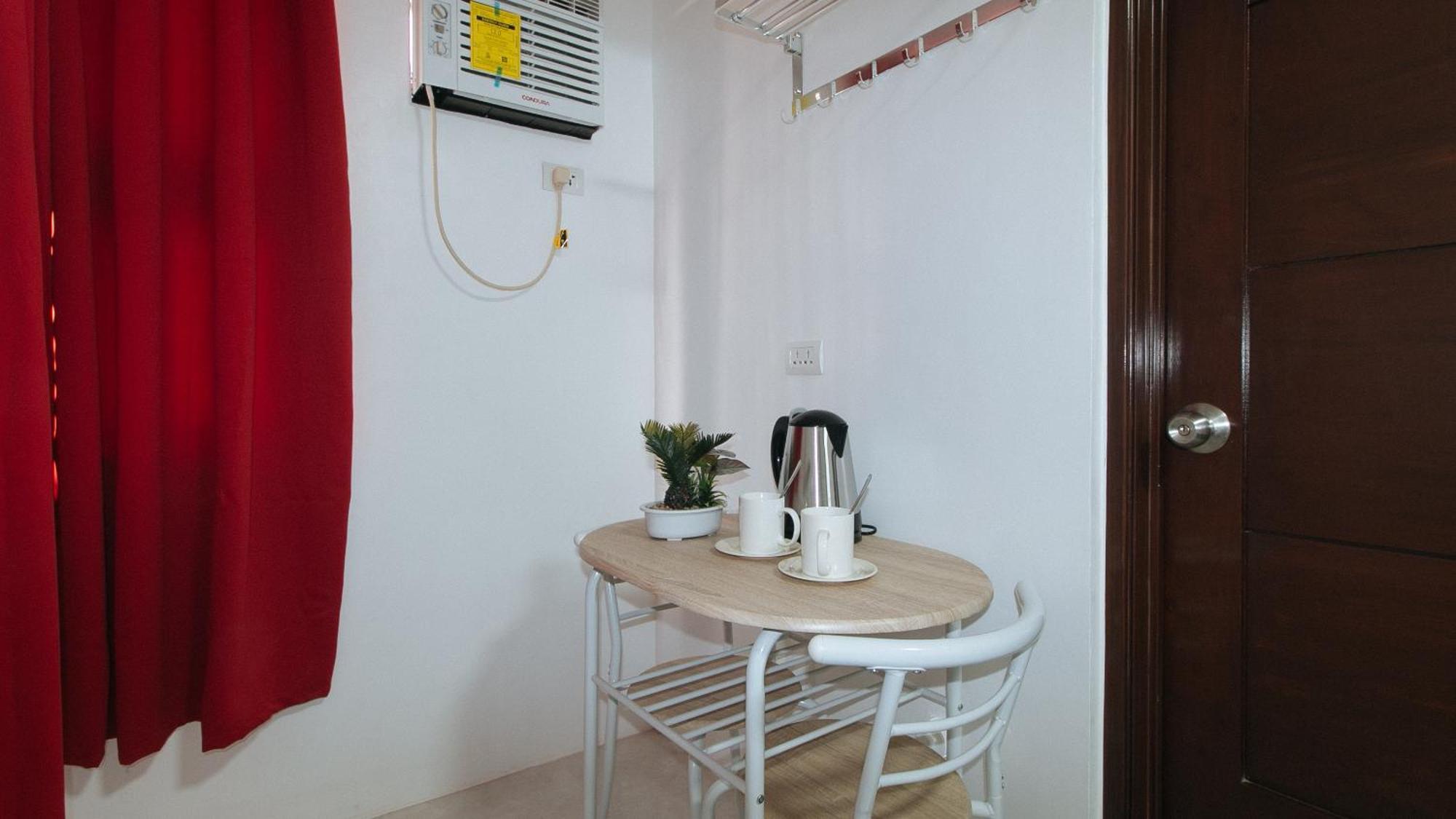 Reddoorz Near Ust Sampaloc Manila Hotel ภายนอก รูปภาพ